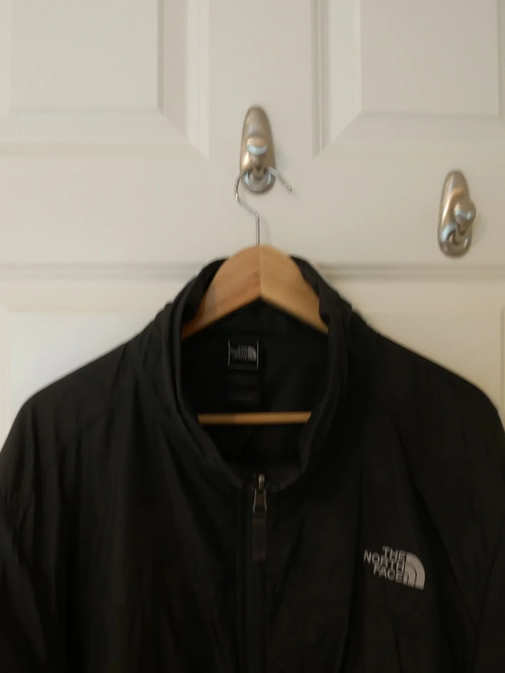 The North Face Men's Windbreaker~